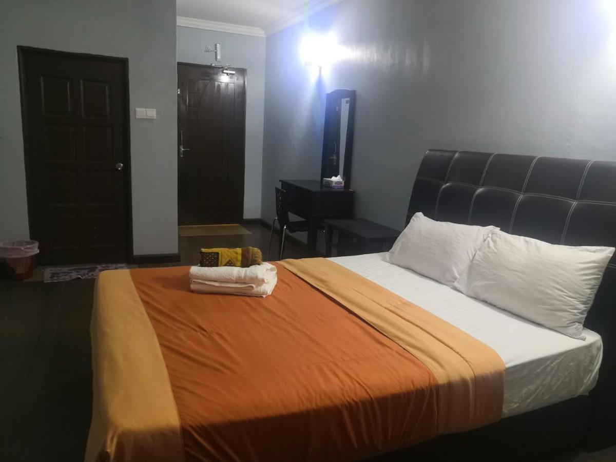 Oyo 90473 Opah Inn Hotel Kampong Ayer Terjun Eksteriør billede